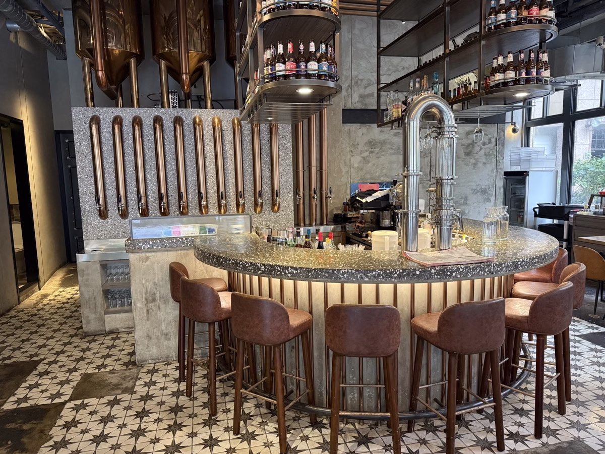 台北東區｜原小天使精釀啤酒餐廳 一試成主顧的聚餐好地方（微食記）