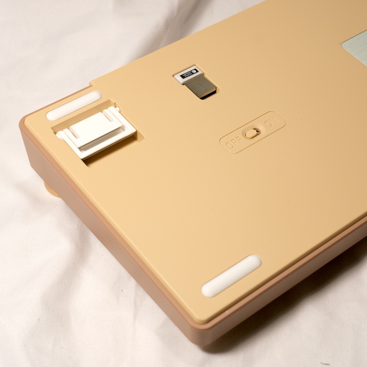 irocks K85R 底部支架-收起