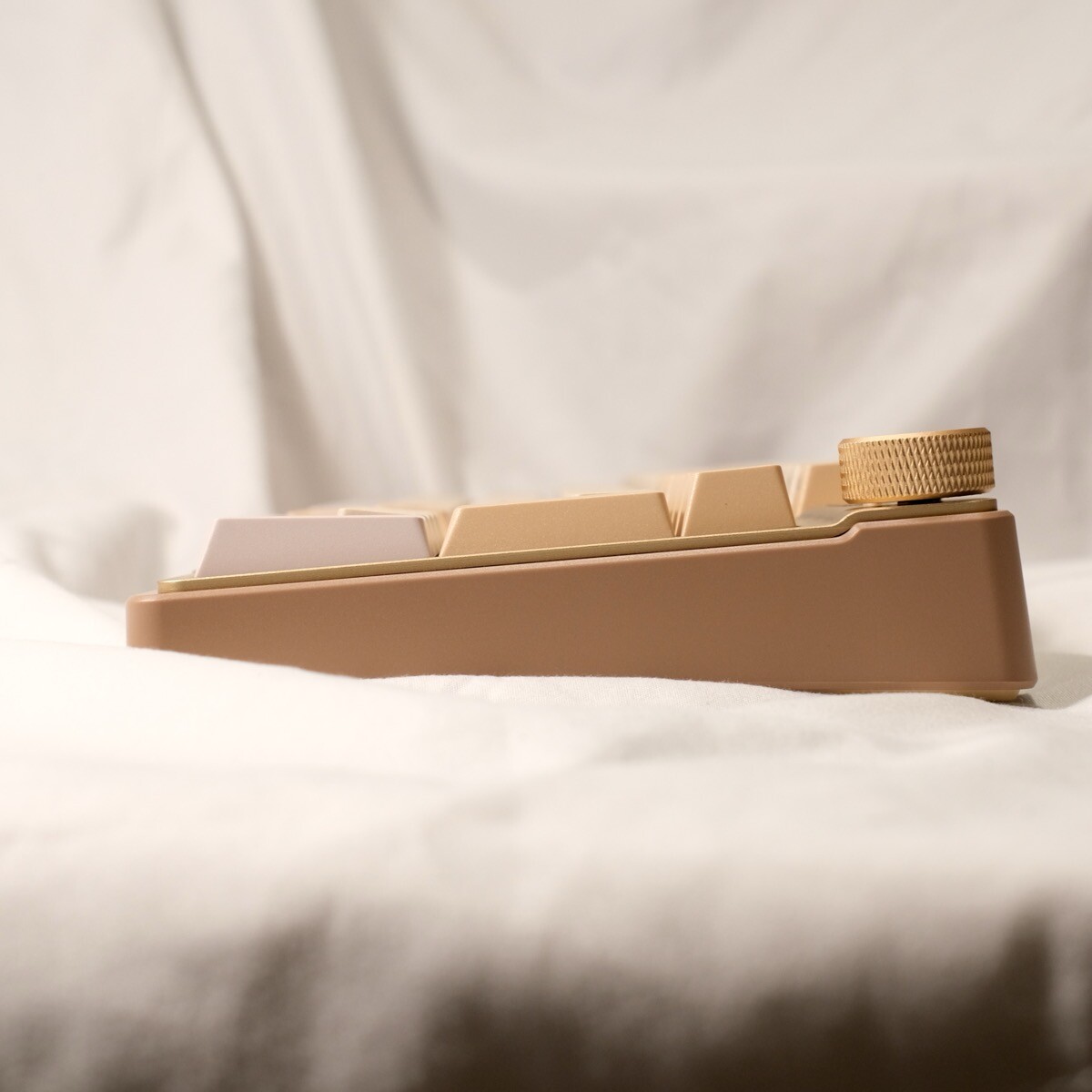 irocks K85R 右側側邊