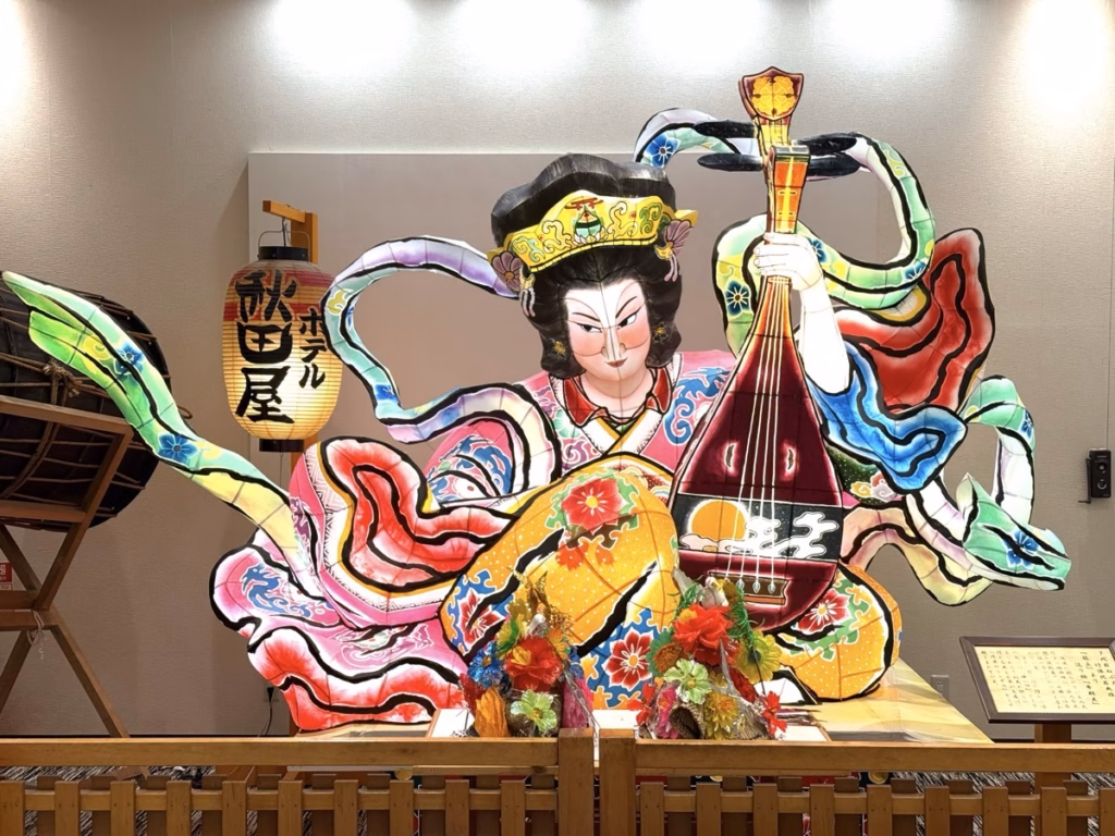 淺蟲溫泉 秋田屋 大廳的睡魔名人作品