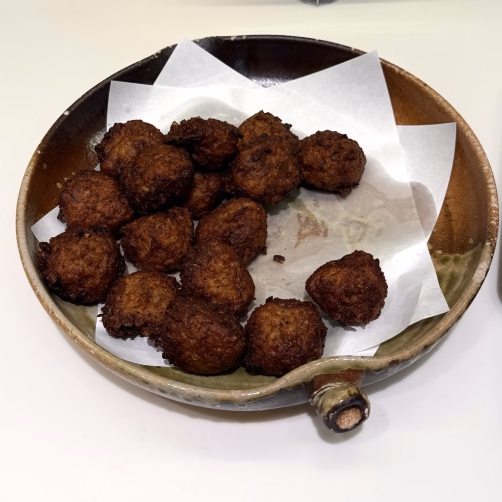 淺蟲溫泉 秋田屋飯店 餐廳的青森傳統菜 炸魷魚肉團