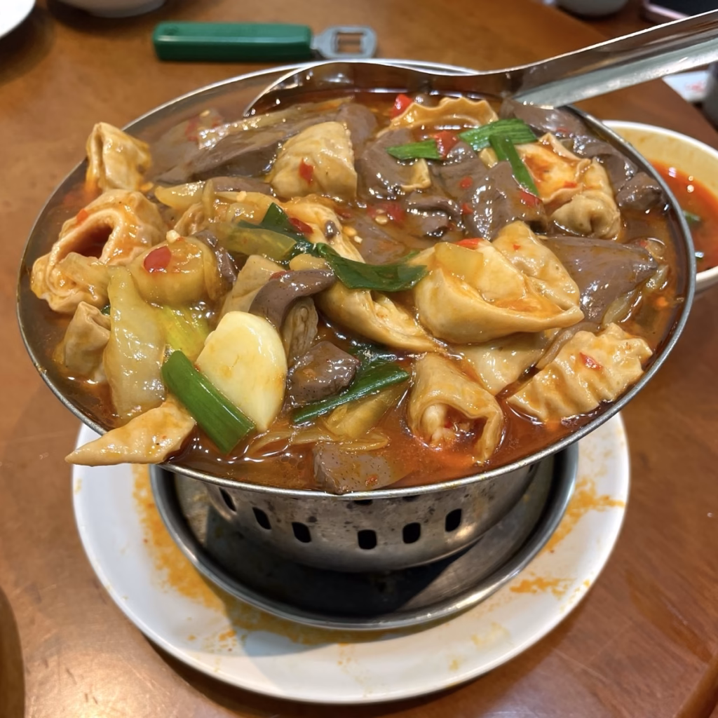 基隆小峨嵋川菜館-推薦菜色-五更腸旺