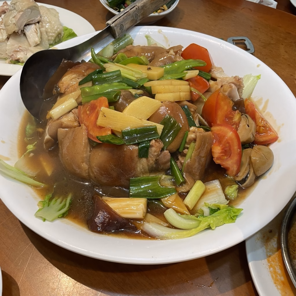 基隆小峨嵋川菜館-紅燒元寶（腿庫）
